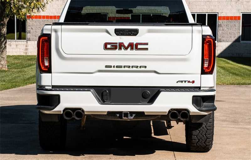 CORSA Performance, Corsa 19-23GMC Sierra 1500 Cat-Back Dual Rear Exit with Twin 4in Black Powder Coat Pro-Series Tips