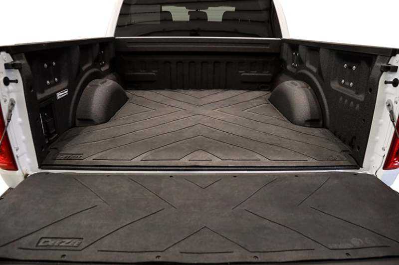 Dee Zee, Deezee 02-09 Dodge Ram Heavyweight Bed Mat - Custom Fit 6 1/2Ft Bed