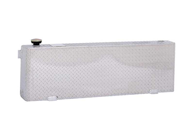 Dee Zee, Deezee Universal Tanks - Auxiliary Long Rectangle Brite-Tread Aluminum